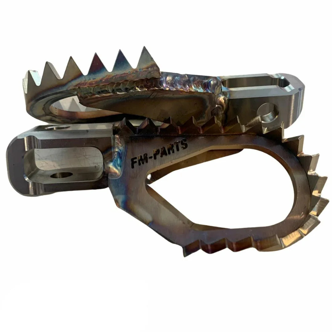 Footpegs 2024-2026 KTM/HUSQVARNA/GASGAS FM-PARTS 5mm low / 10mm back