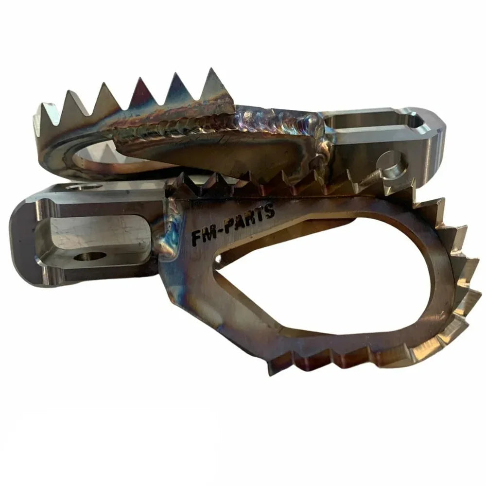Footpegs 2024-2026 KTM/HUSQVARNA/GASGAS FM-PARTS 5mm low / 10mm back